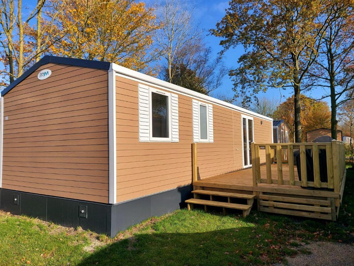 Luxe Chalet Lauwersoog Exterior photo
